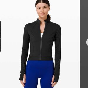 Lululemon Final Mile Jacket
Black, size 4